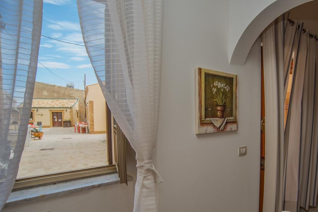 Апартаменти Un Affaccio Sul Borgo Марцамемі Екстер'єр фото